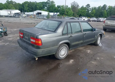 1993 Volvo 940 из США, поврежденный, VIN YV1JS8830P3120167